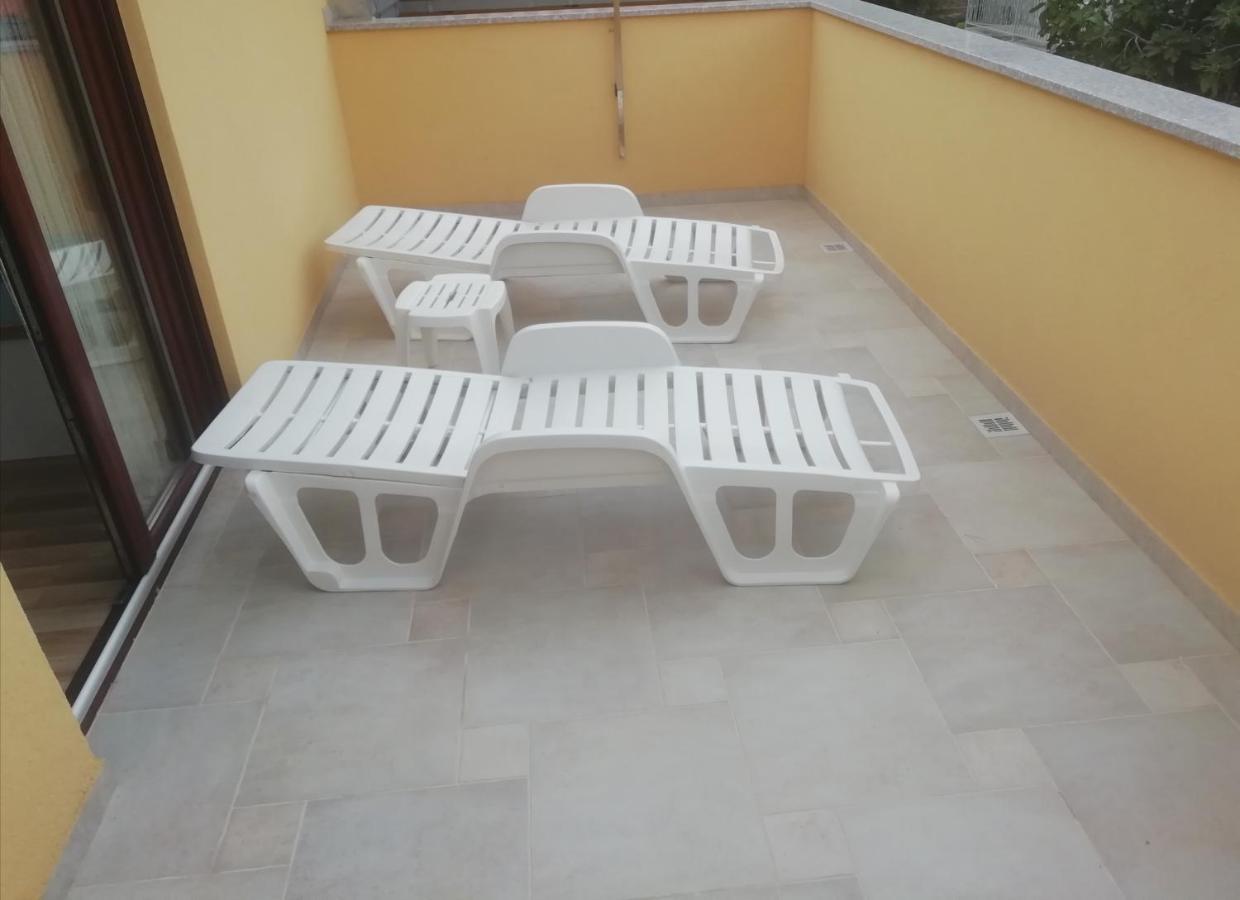 Apartman Mig Solin Ngoại thất bức ảnh