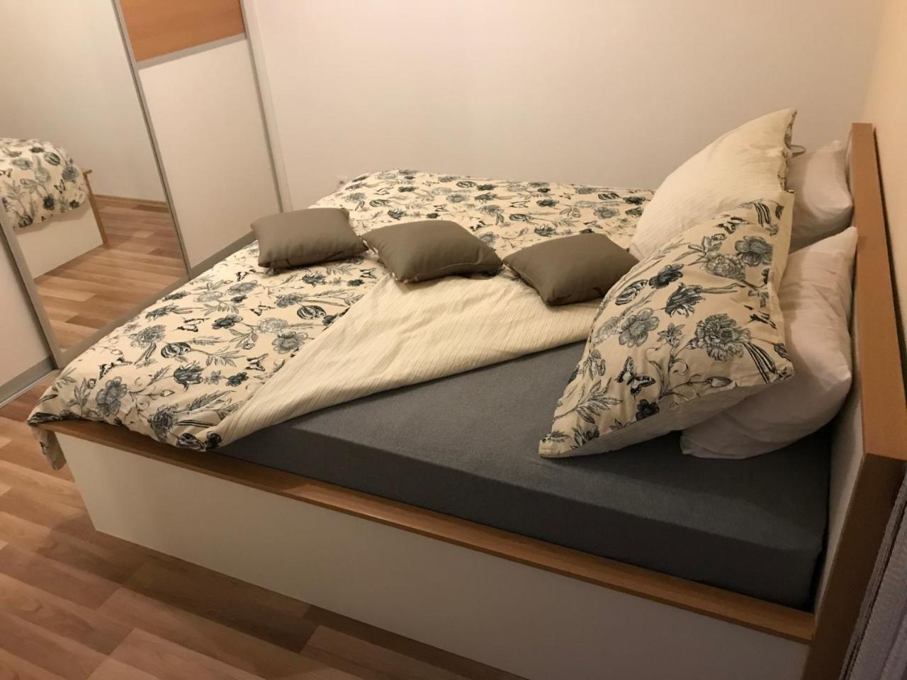 Apartman Mig Solin Ngoại thất bức ảnh